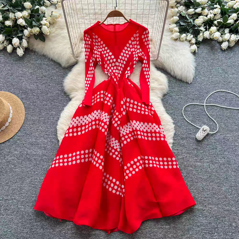 Elegant Polka Dot Pleated Dres - đánh giá và giá Ethnic Fashion Dress