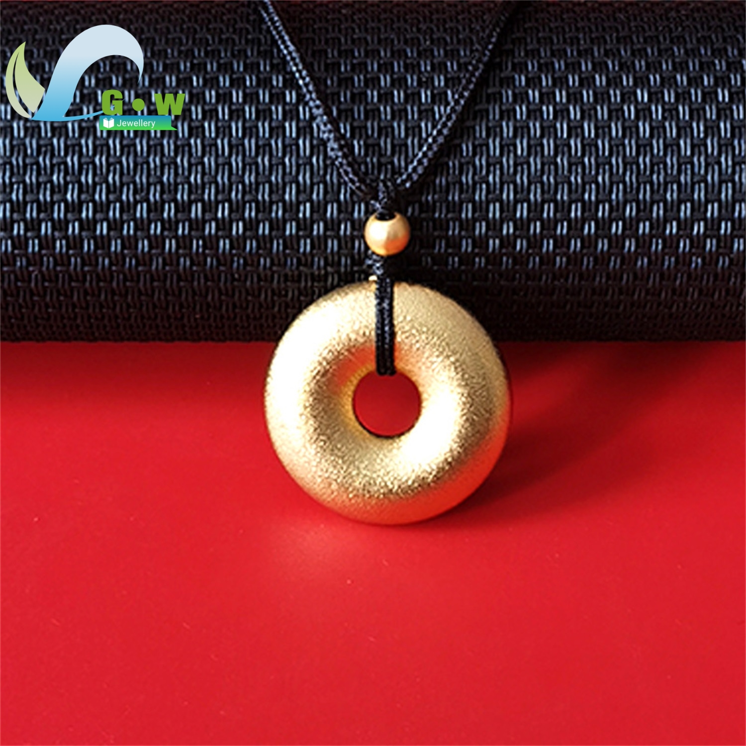 Amulet Necklace Guanyin Buddha - đánh giá và giá Ethnic Fashion Trends 2025