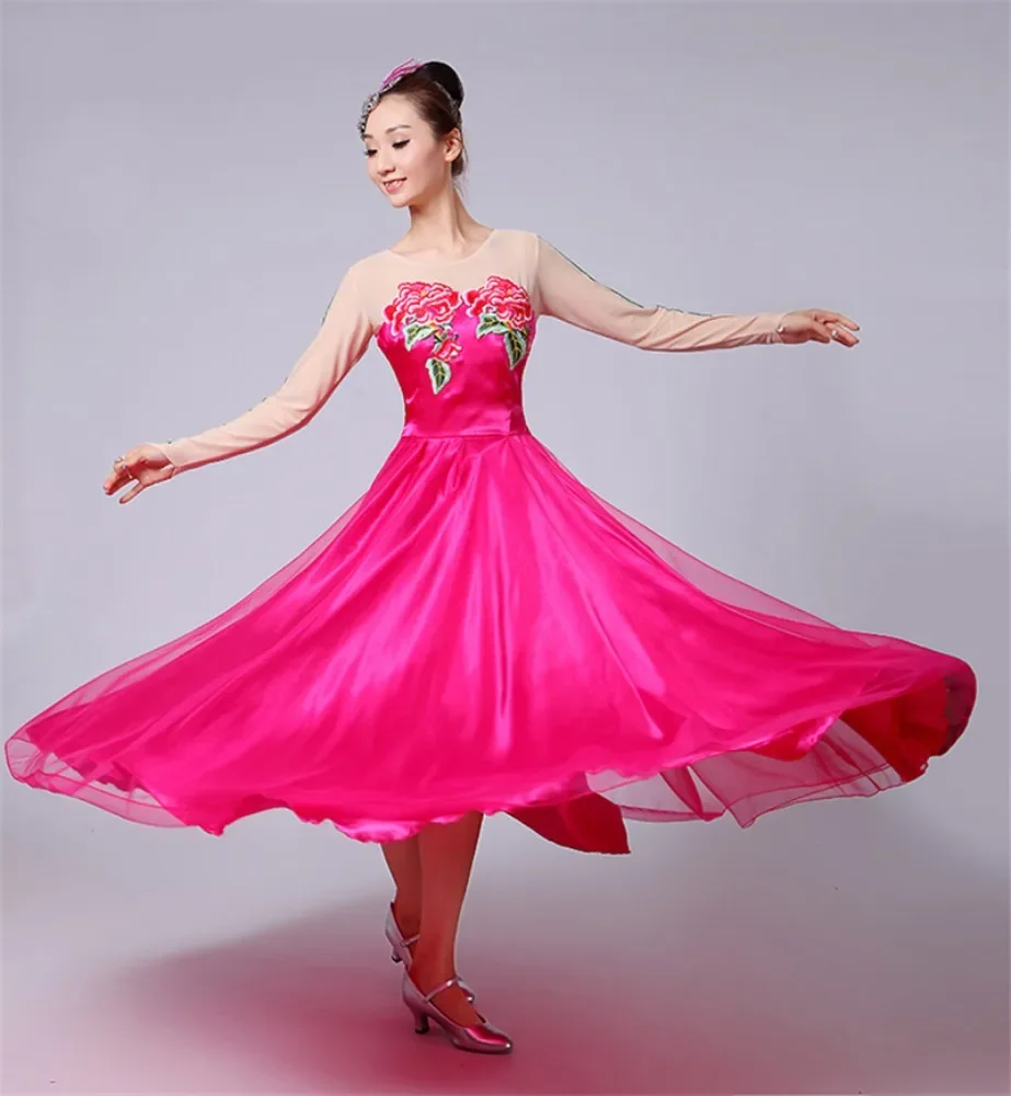 Ethnic Style Embroidery Chines - đánh giá và giá Ethnic Dress Fashion Show
